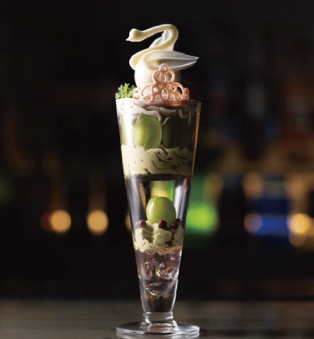 スワンの期間限定マスカットスイーツパフェ